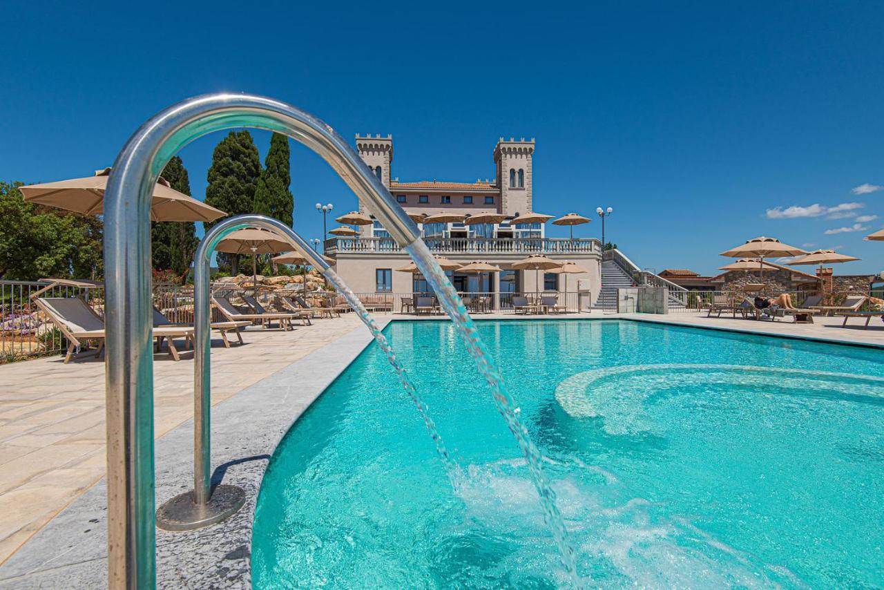Castello Bonaria Wine & Spa Resort カンピーリア・マリッティマ エクステリア 写真