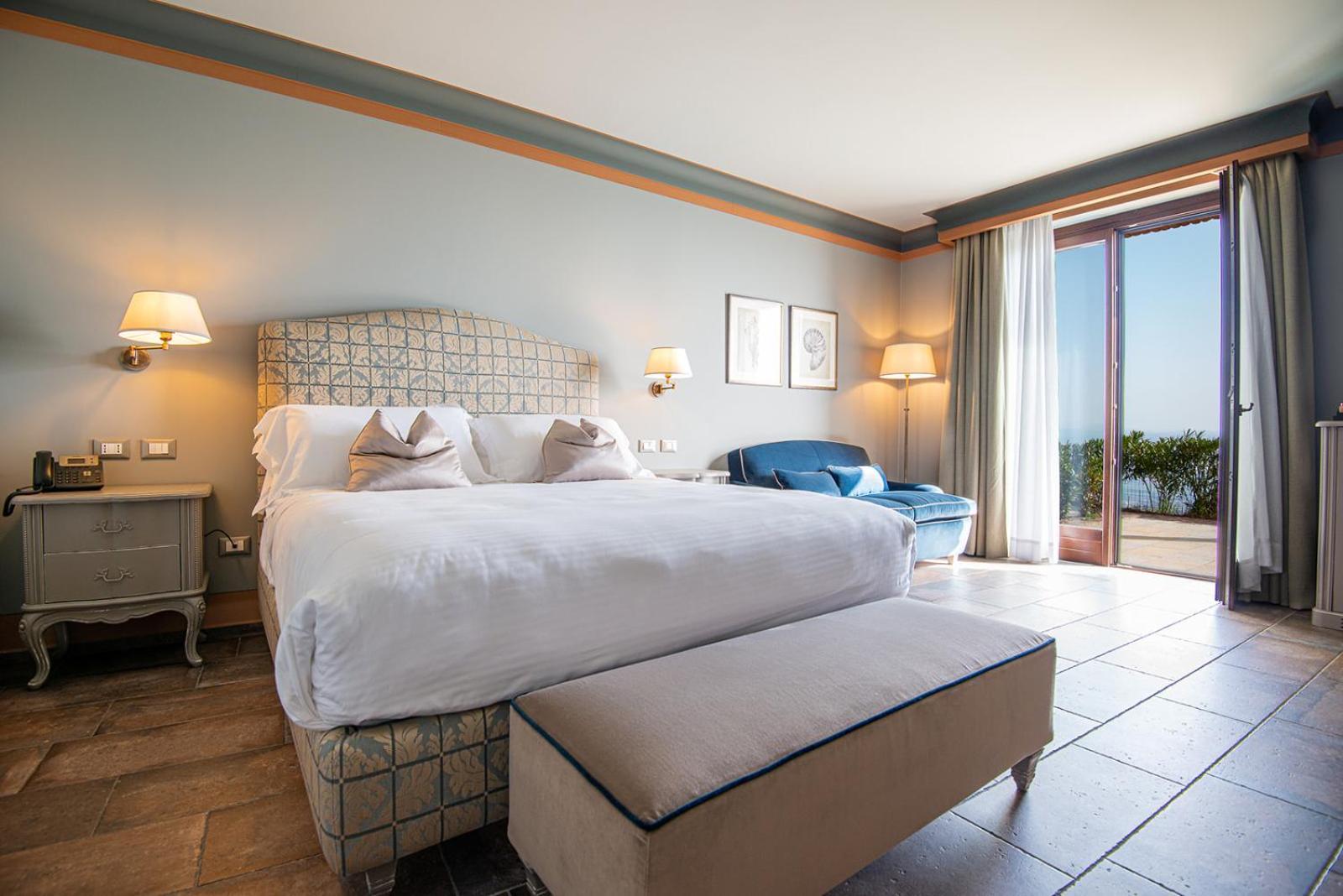 Castello Bonaria Wine & Spa Resort カンピーリア・マリッティマ エクステリア 写真