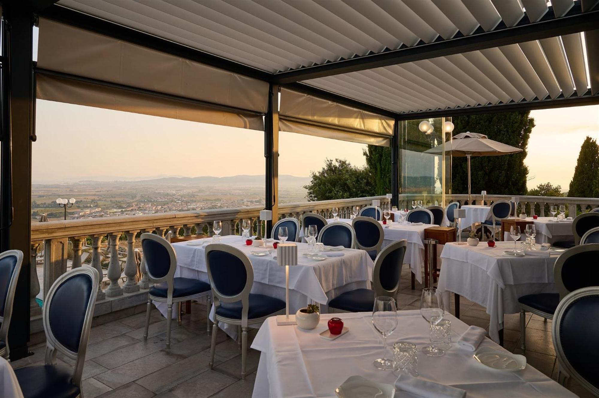 Castello Bonaria Wine & Spa Resort カンピーリア・マリッティマ エクステリア 写真